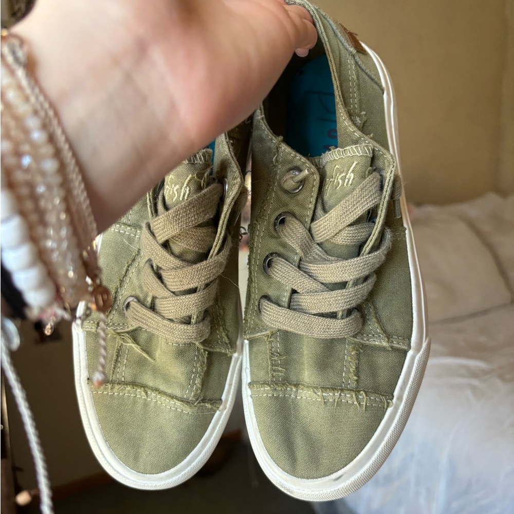 Green Blowfish Shoes